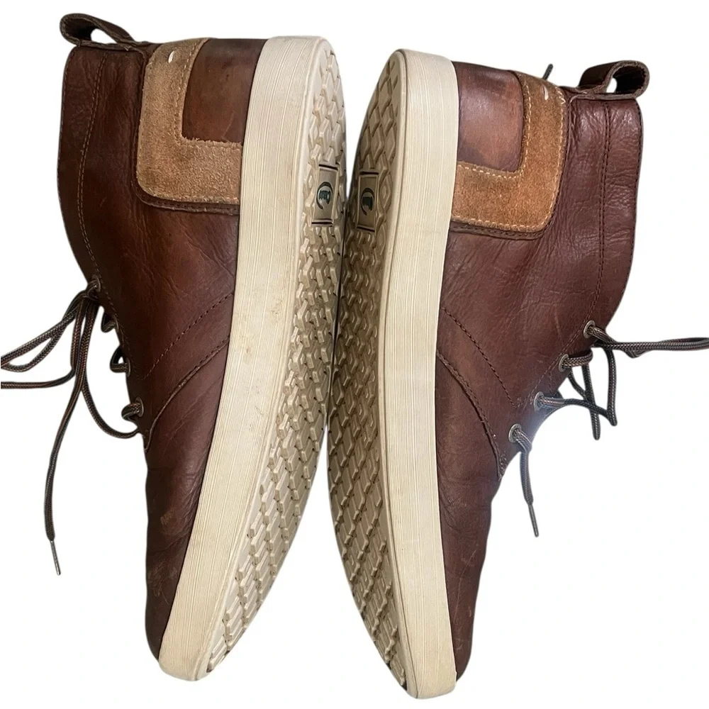 Chaco Davis brown mid leather chukka boots lace up outdoor